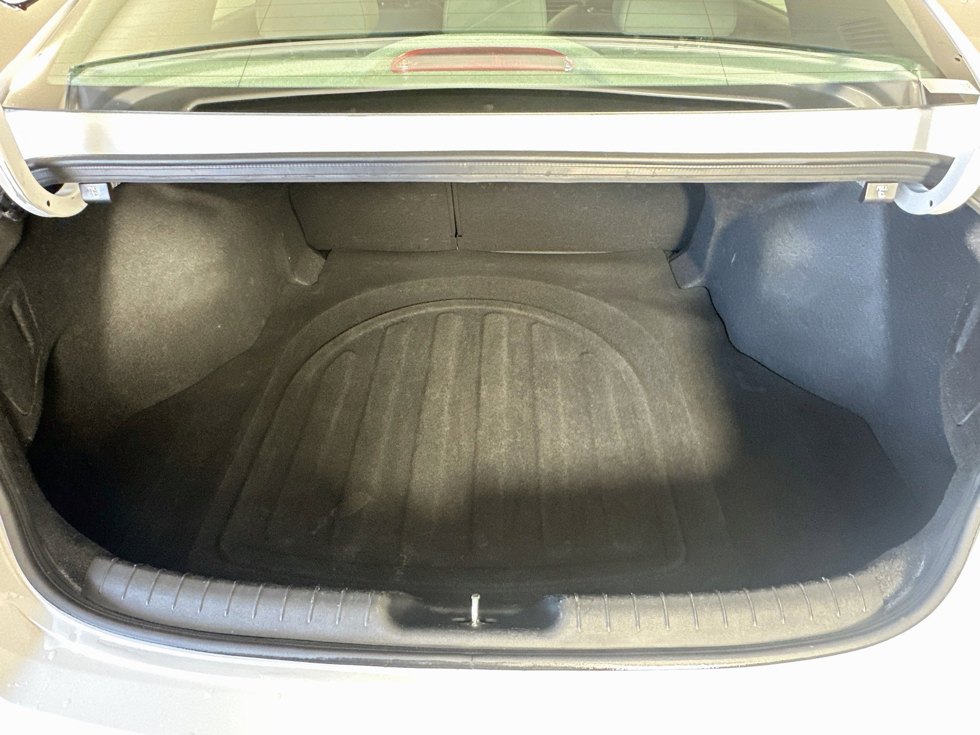 Used 2025 Hyundai Elantra SEL FWD image 29