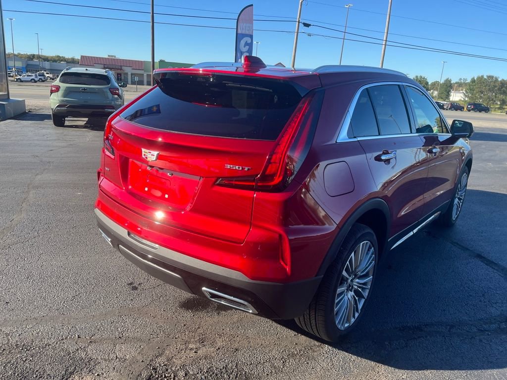 Used 2025 Cadillac XT4 Premium Luxury w/ Technology Package image 5