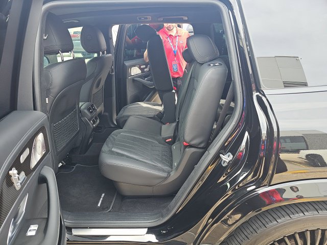 Used 2024 Mercedes-Benz GLS 63 AMG 4MATIC image 4