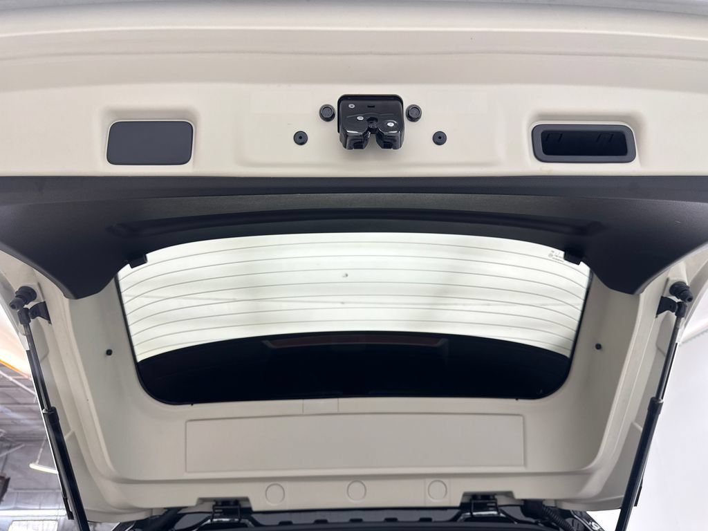Used 2024 Nissan Ariya AWD image 83