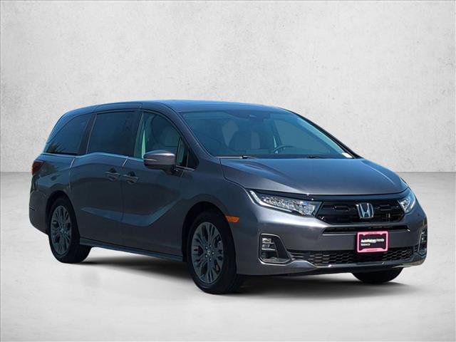 New 2026 Honda Odyssey Touring image 7