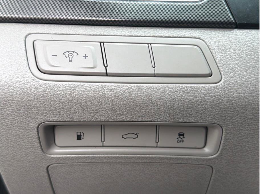 Used 2015 Hyundai Sonata Sport FWD image 19