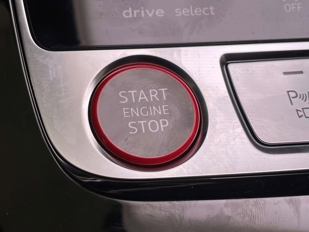 New 2026 Audi SQ8 Prestige image 44