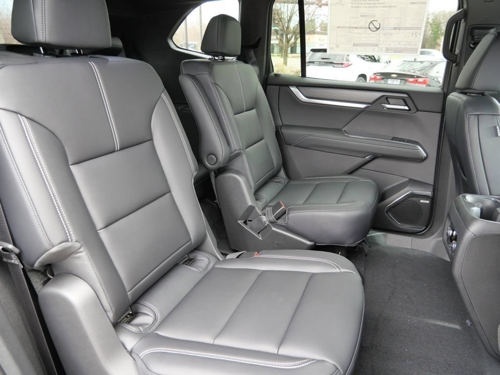 New 2026 GMC Acadia Elevation w/ Black Edition AWD/4WD image 27