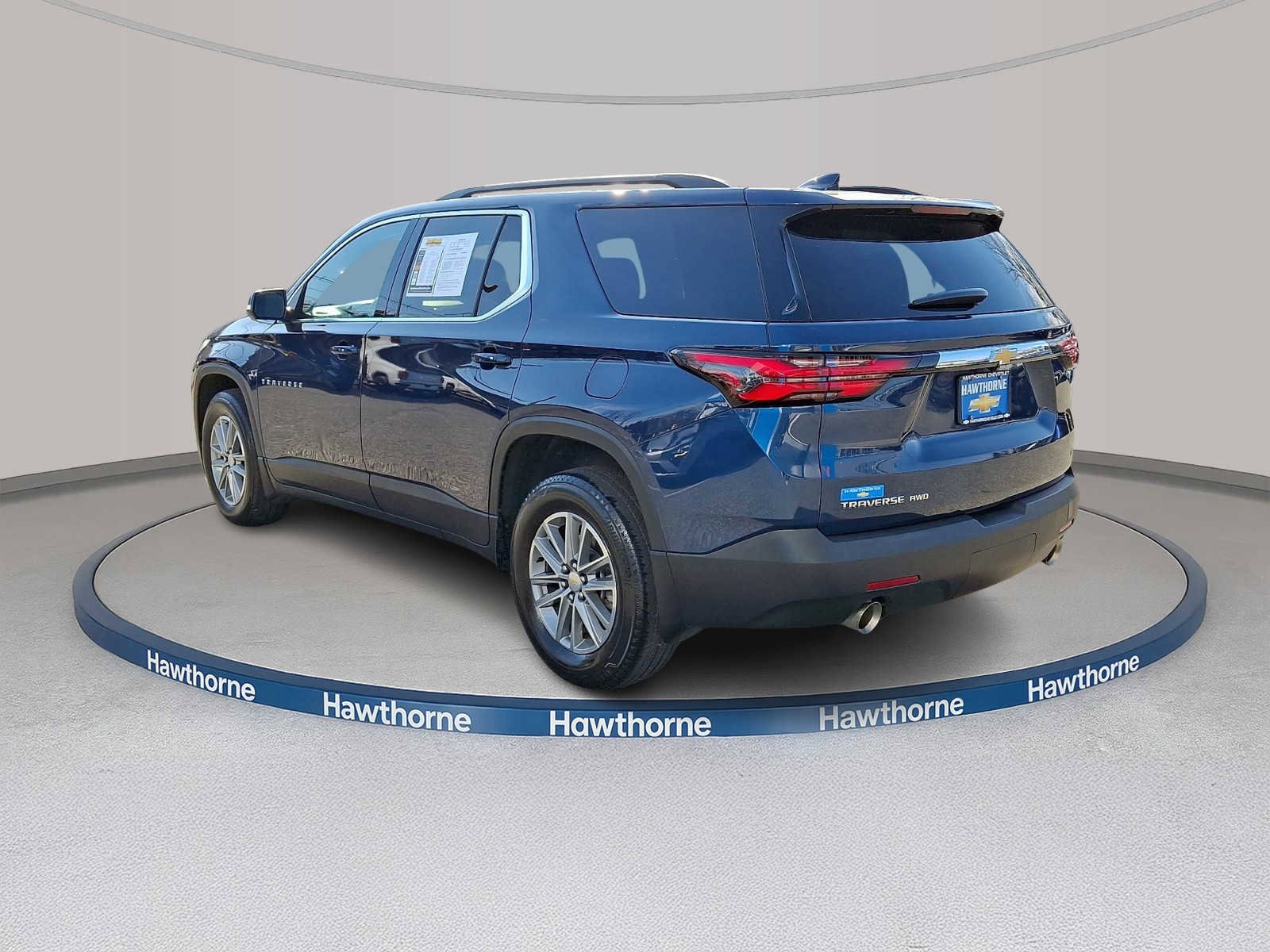 Certified 2023 Chevrolet Traverse LT w/ LPO, Floor Liner Package image 4