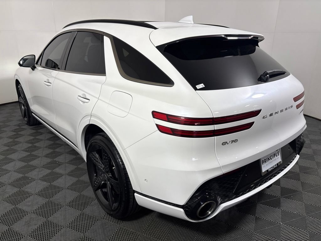 Used 2023 Genesis GV70 3.5T Sport w/ Sport Prestige Package AWD/4WD image 7