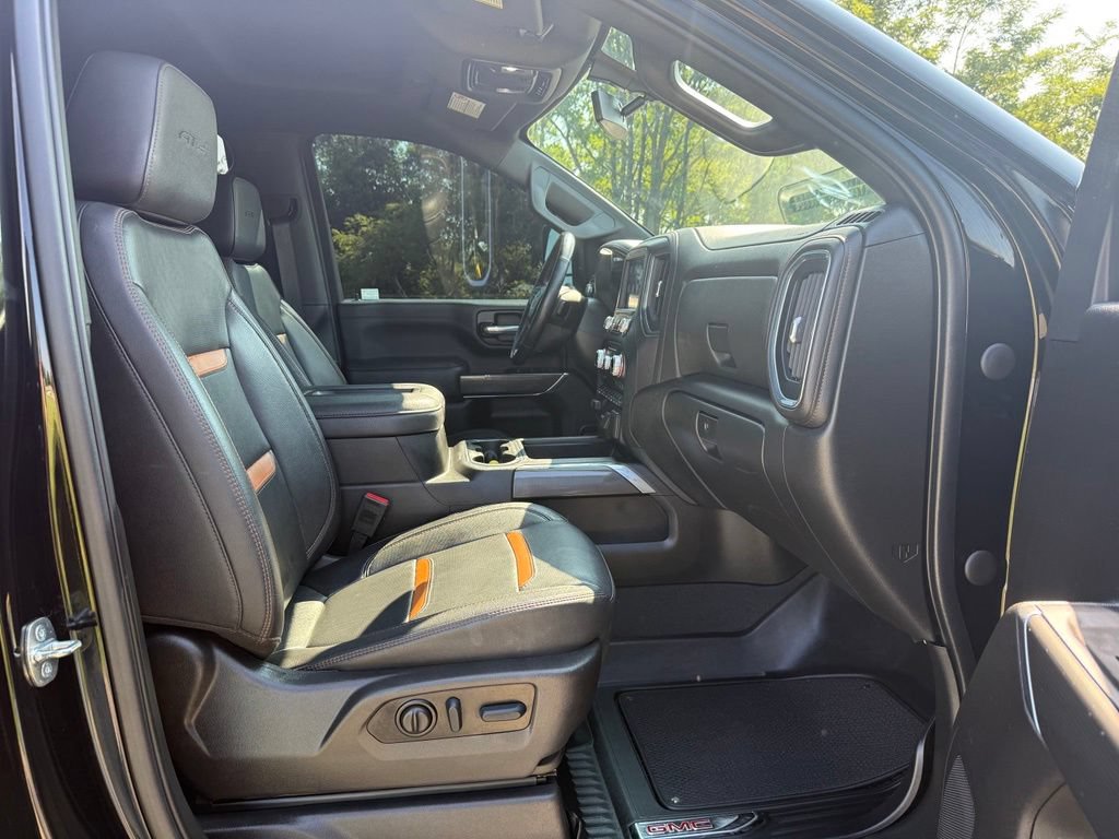 Used 2022 GMC Sierra 2500 AT4 w/ Driver Alert Package I AWD/4WD image 27
