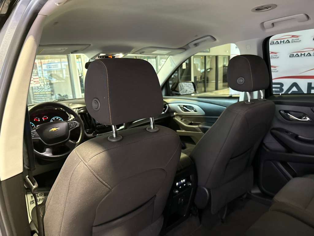 Used 2018 Chevrolet Traverse LS image 36