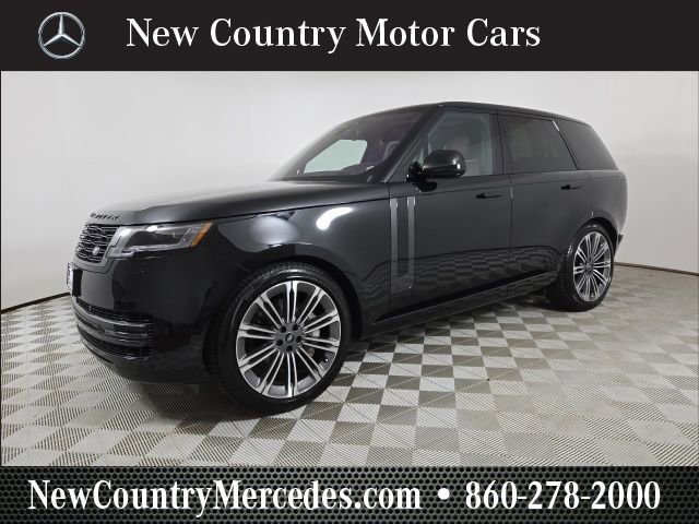 Used 2023 Land Rover Range Rover SE image 4