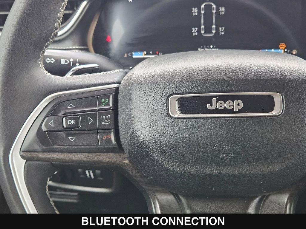 Used 2023 Jeep Grand Cherokee L Limited image 25