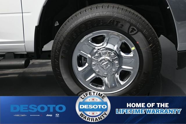 New 2026 RAM 3500 Tradesman AWD/4WD image 32