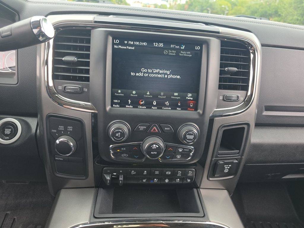 Used 2018 RAM 2500 Laramie w/ Sport Appearance Group AWD/4WD image 14