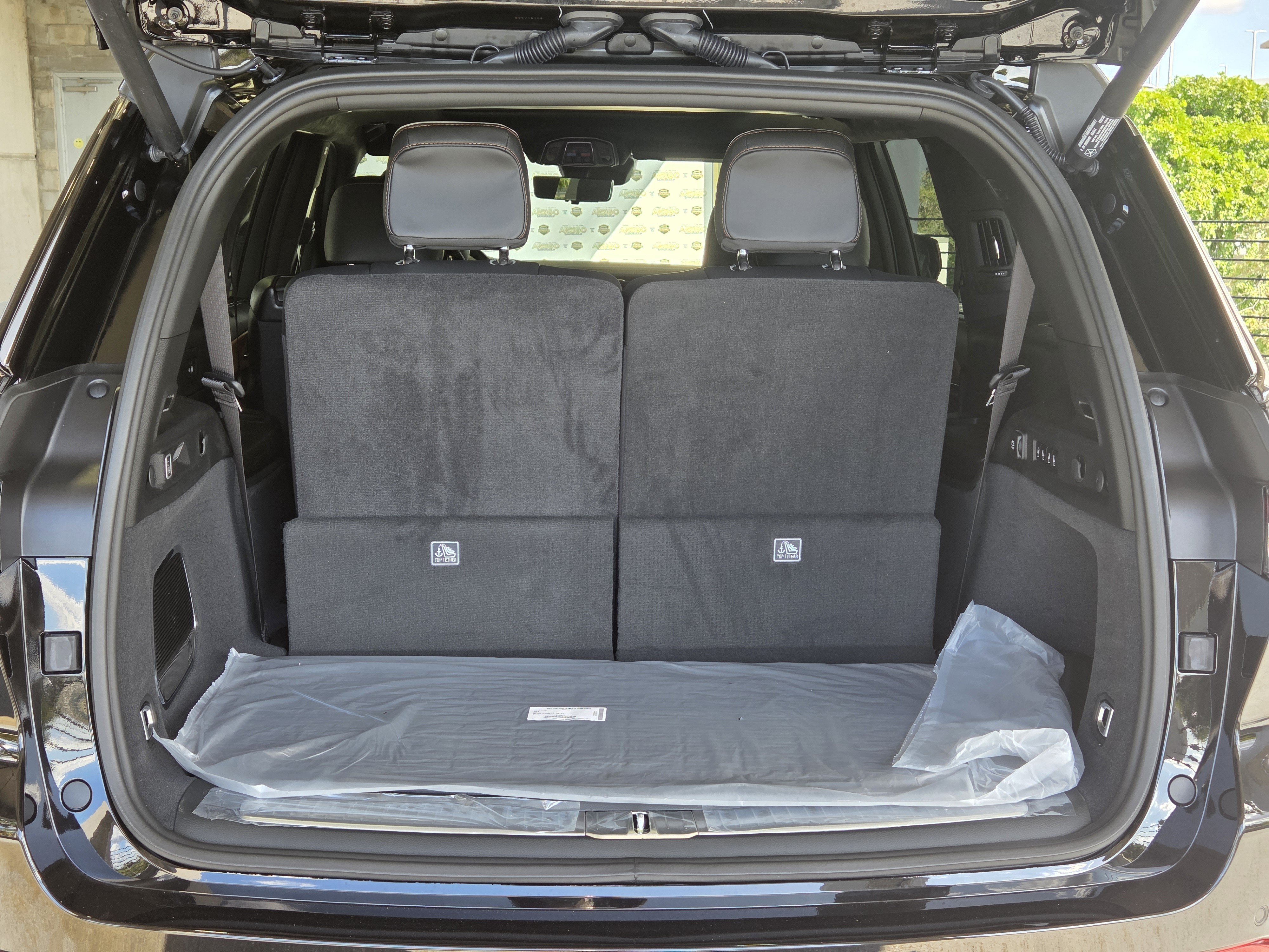 New 2025 Jeep Grand Cherokee L Summit AWD/4WD image 13