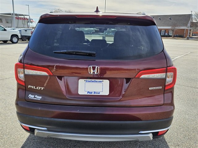 Used 2019 Honda Pilot Touring image 11