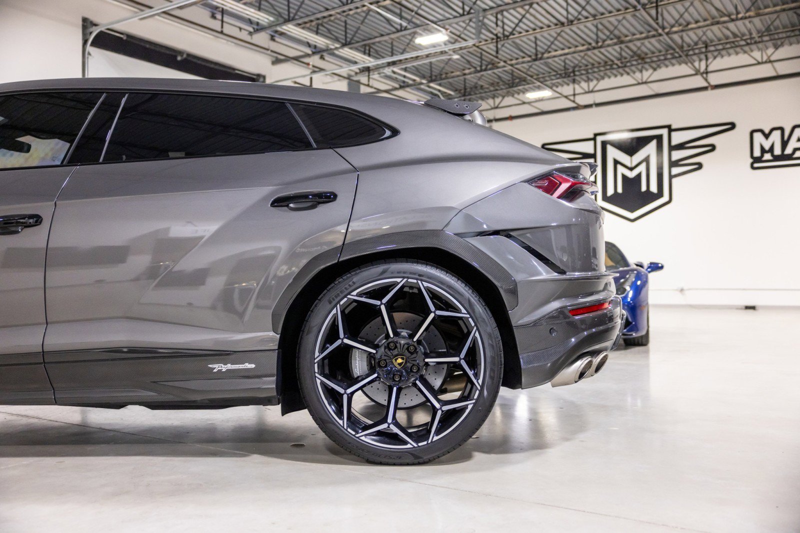 Used 2023 Lamborghini Urus Performante image 17