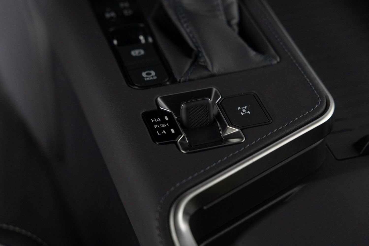 Used 2025 Lexus GX 550 image 40