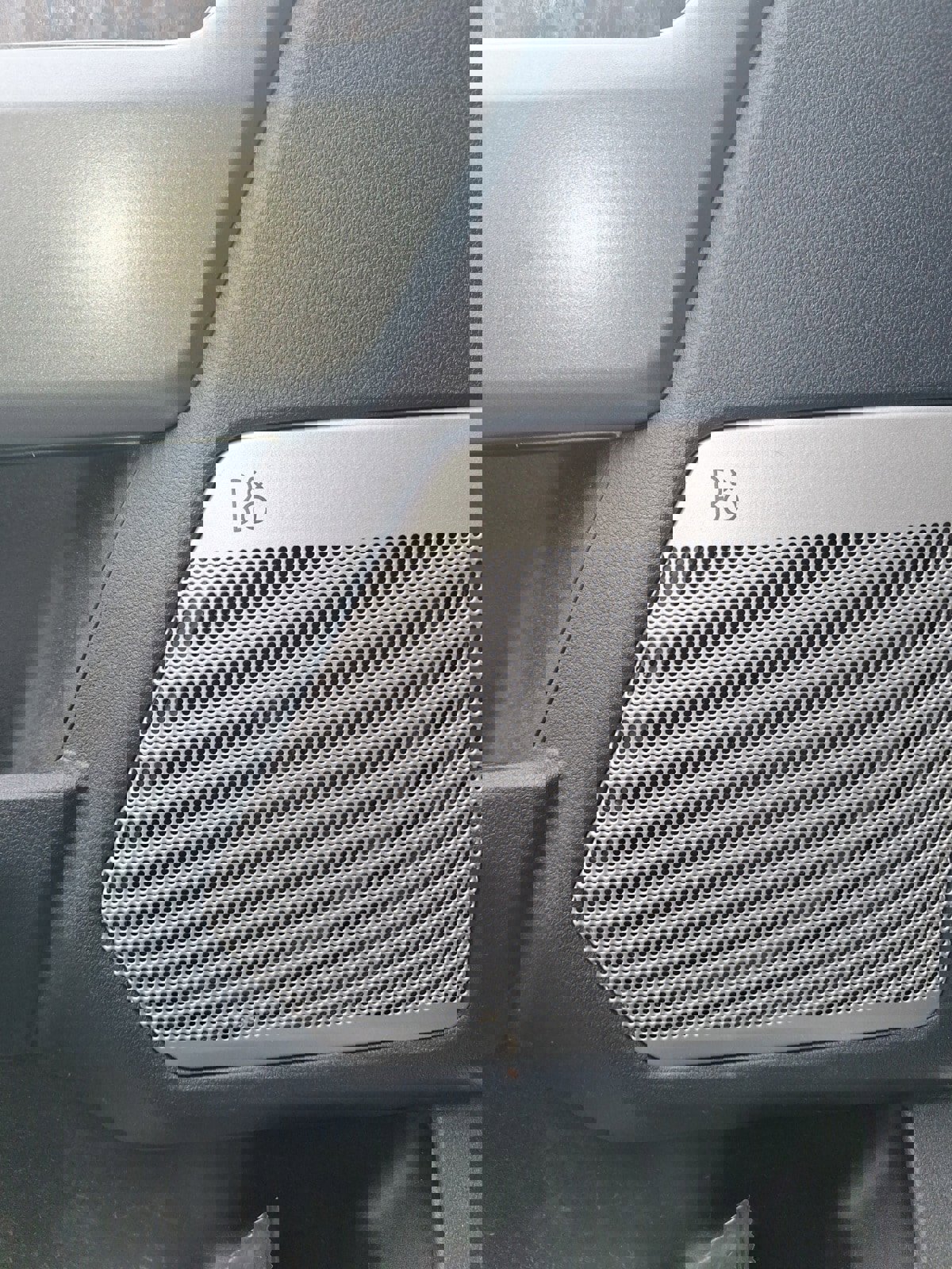 Used 2023 Ford F250 Lariat w/ Lariat Ultimate Package image 10