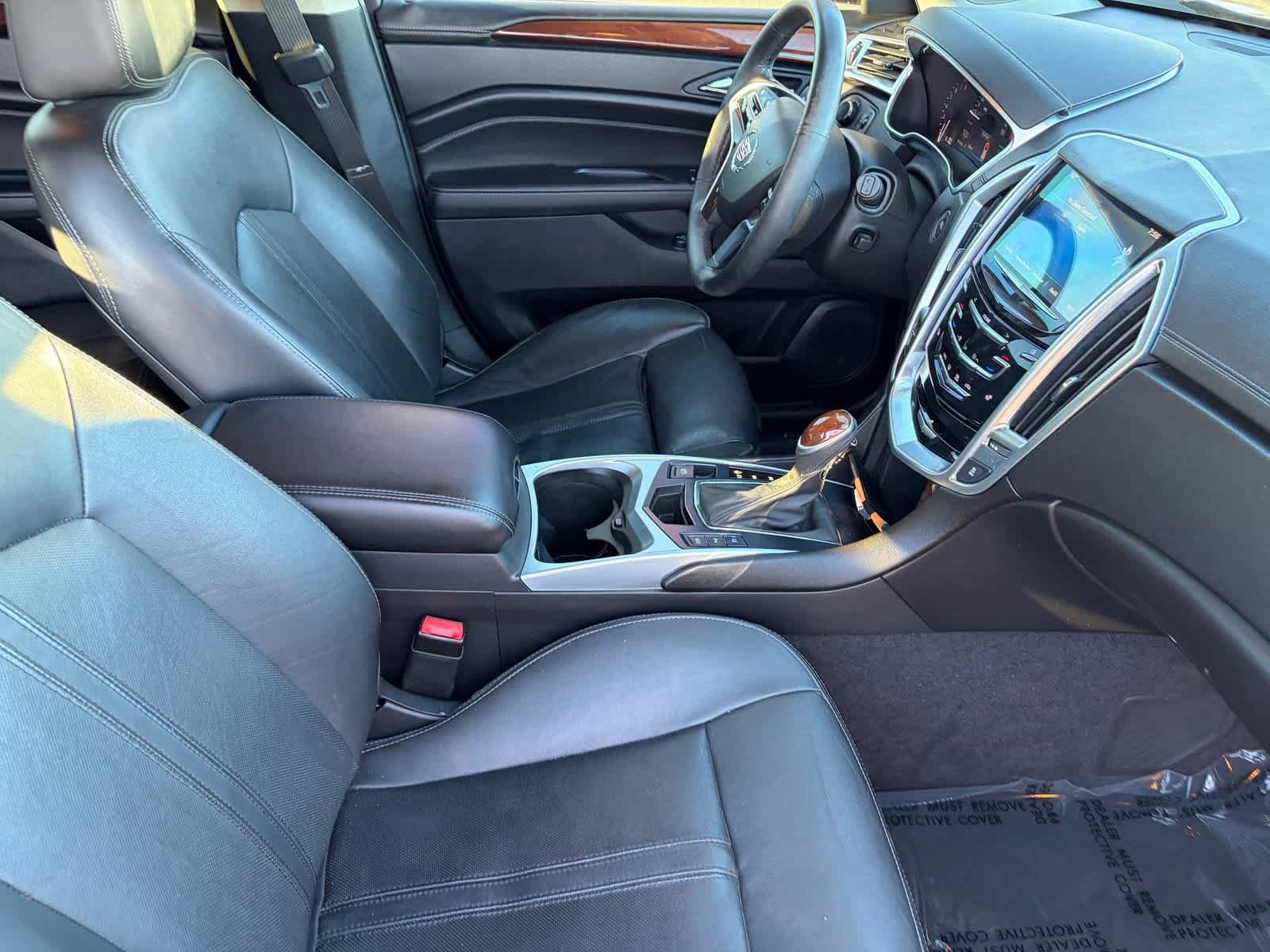 Used 2015 Cadillac SRX Luxury w/ Driver Awareness Package FWD image 11