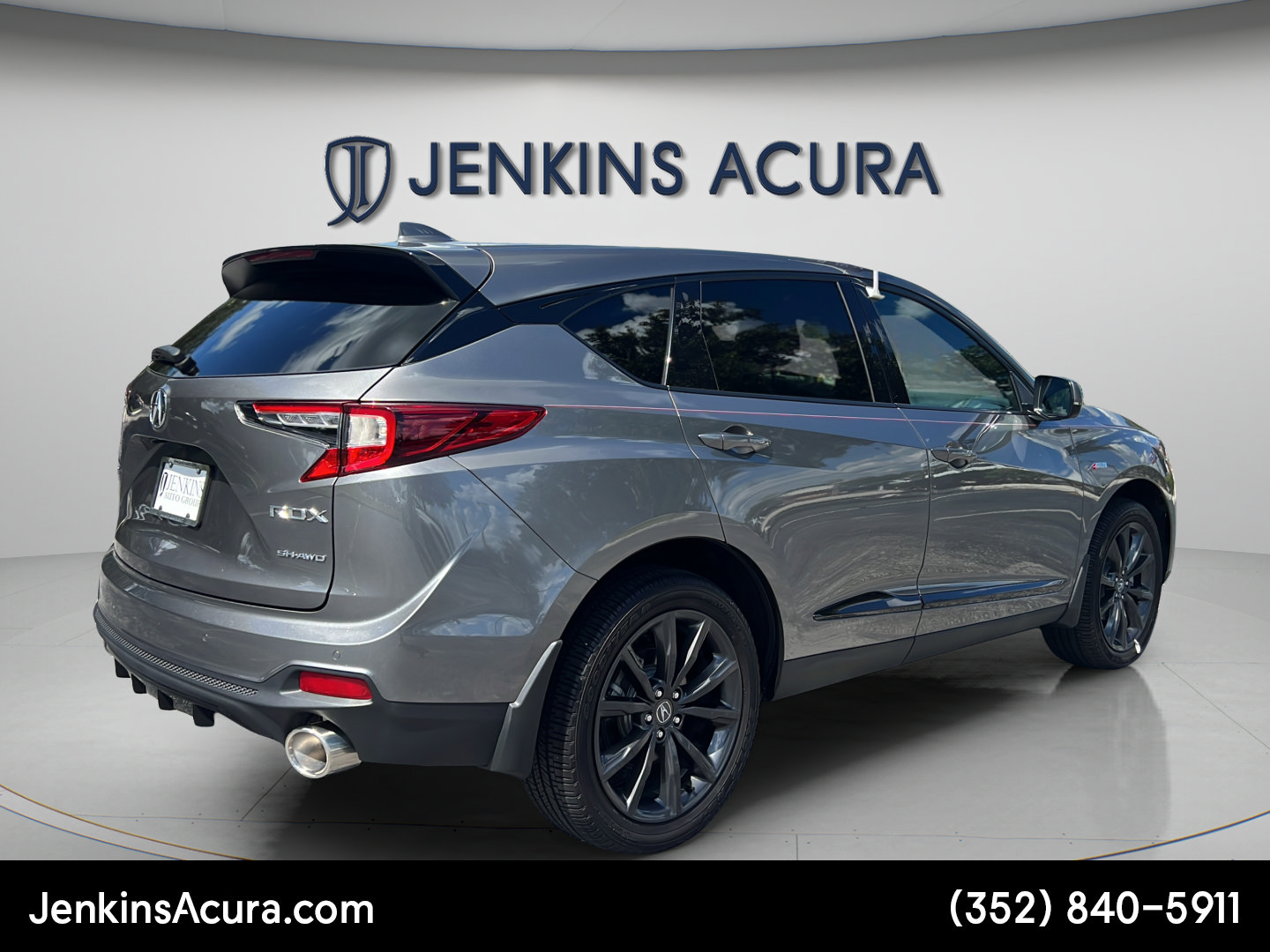Certified 2025 Acura RDX w/ Advance Package AWD/4WD image 3