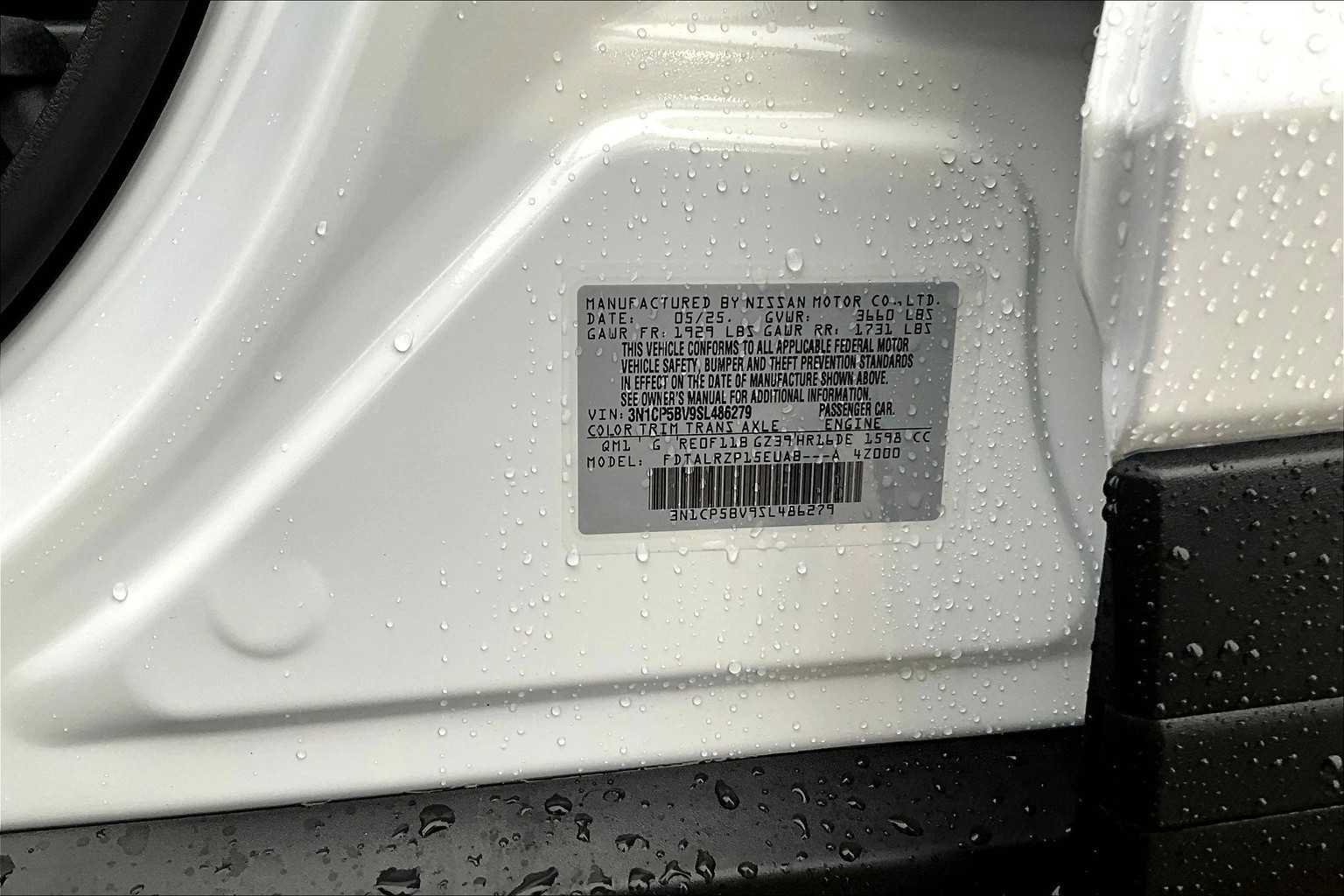 Used 2025 Nissan Kicks Play S FWD image 17