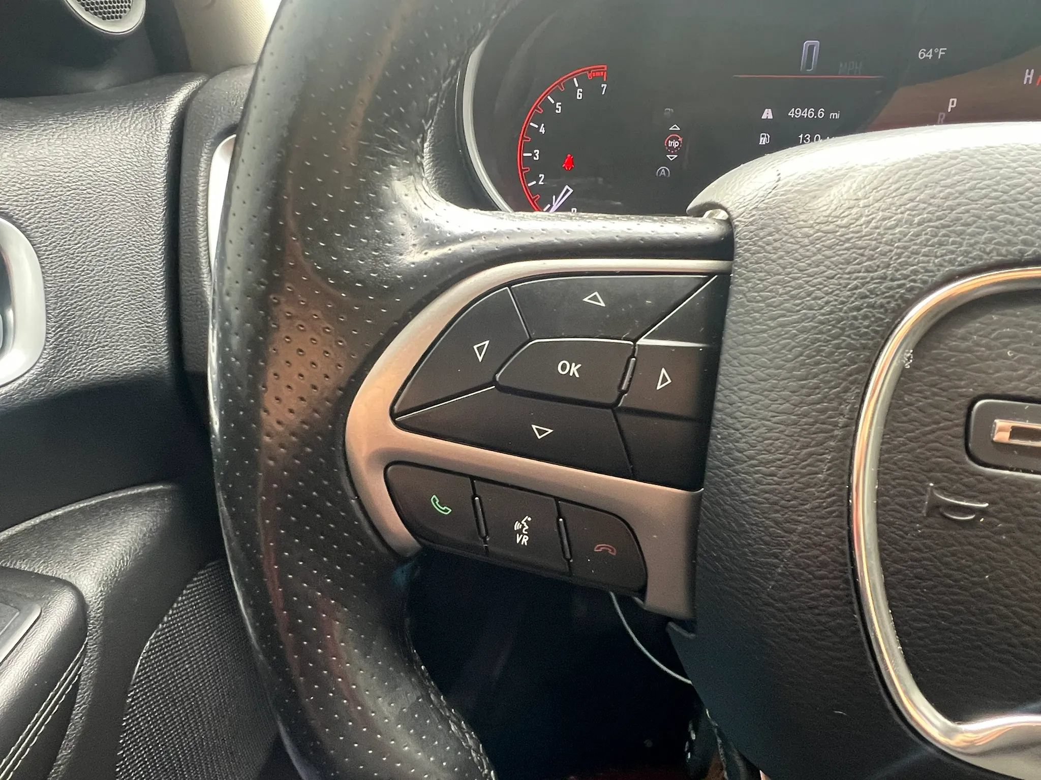 Used 2019 Dodge Durango SXT w/ 3rd Row Seating Group AWD/4WD image 19