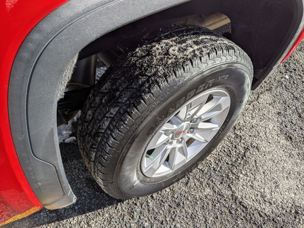 Used 2019 GMC Sierra 1500 SLE w/ SLE Value Package image 38