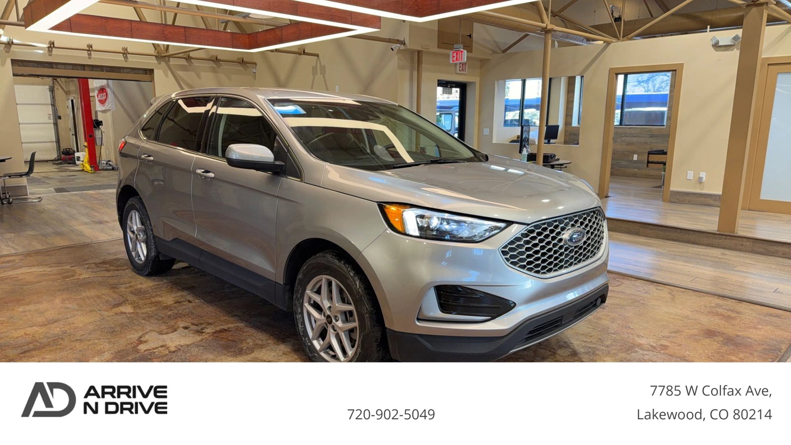 Used 2024 Ford Edge SEL w/ Cold Weather Package image 1