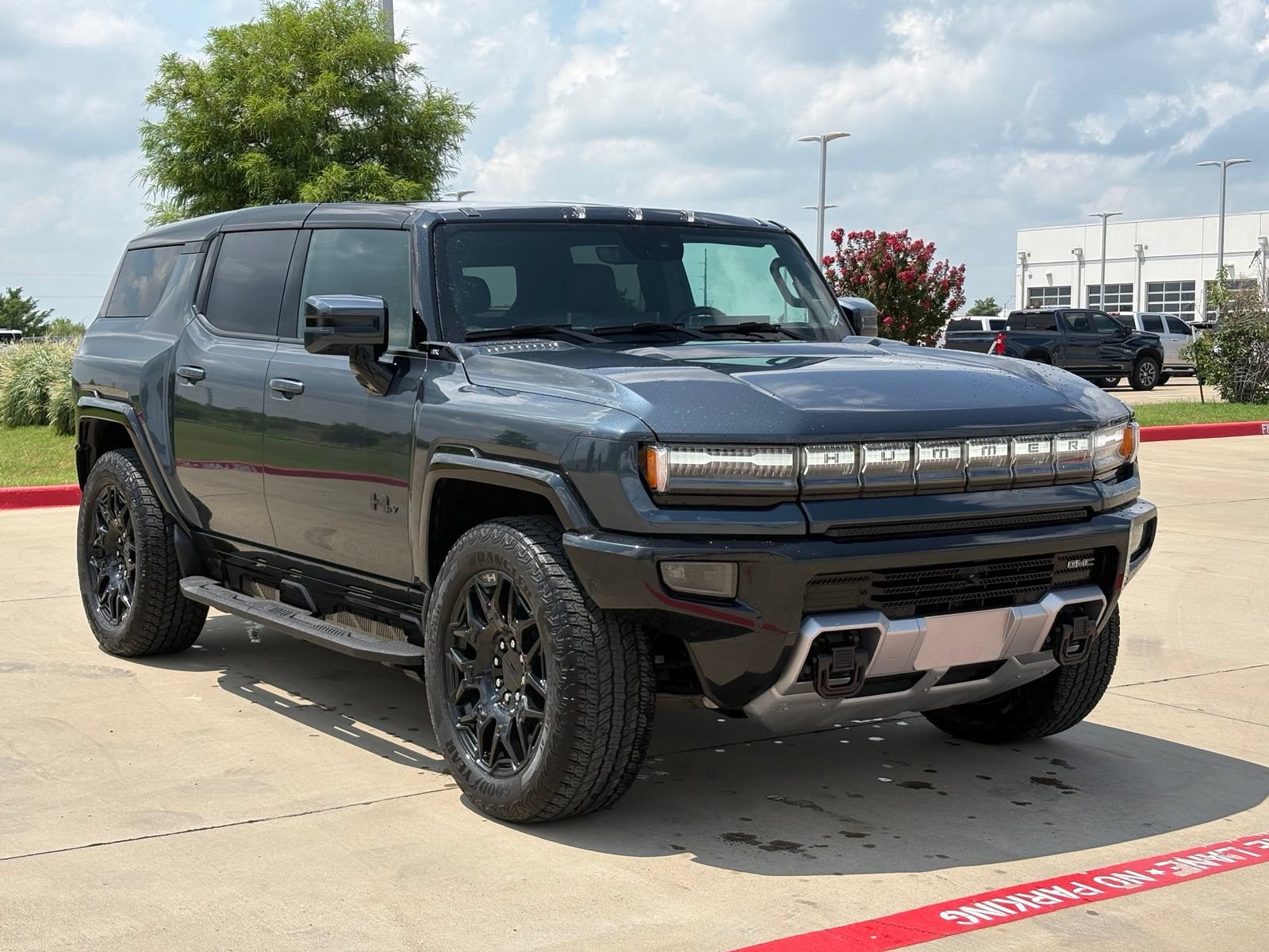 Used 2025 GMC Hummer EV 3X w/ LPO, Dark Essentials Package AWD/4WD image 1