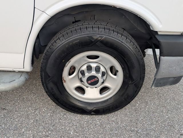 Used 2021 GMC Savana 2500 w/ Driver Convenience Package image 14