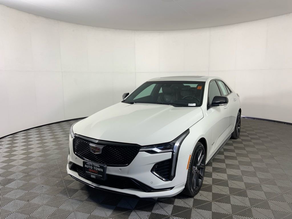 Used 2022 Cadillac CT4 V w/ Technology Package image 5