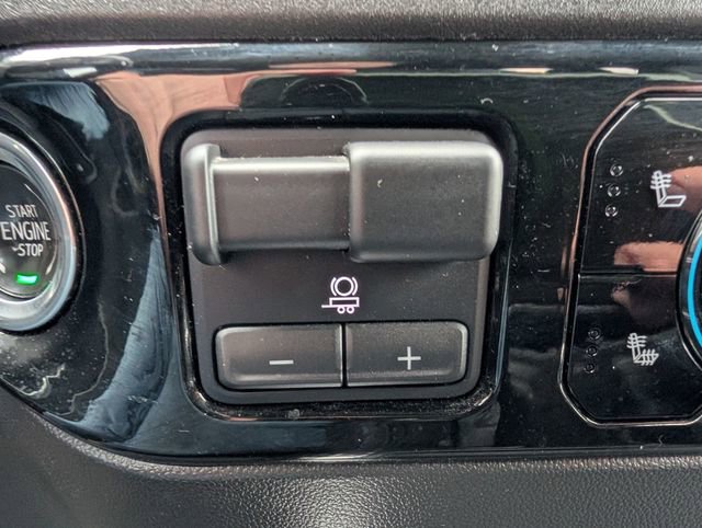 Used 2022 GMC Sierra 1500 Elevation w/ Preferred Package AWD/4WD image 29