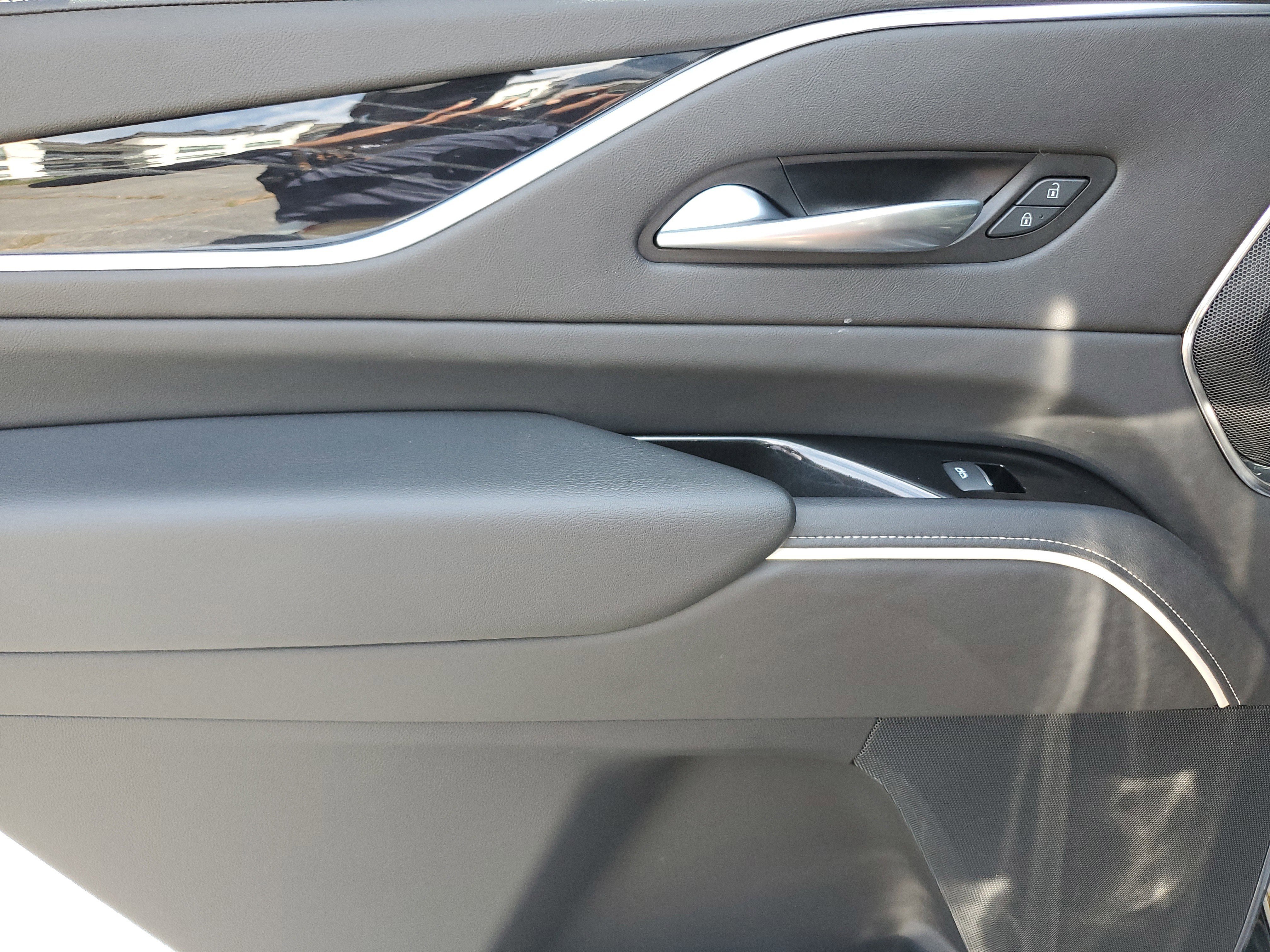 Used 2024 Cadillac Escalade Sport image 15