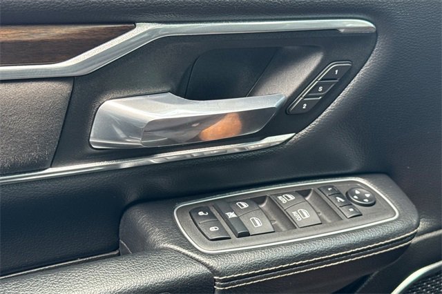 Used 2022 RAM 1500 Laramie image 12