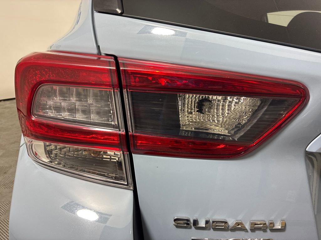 Used 2021 Subaru Crosstrek 2.0i image 8