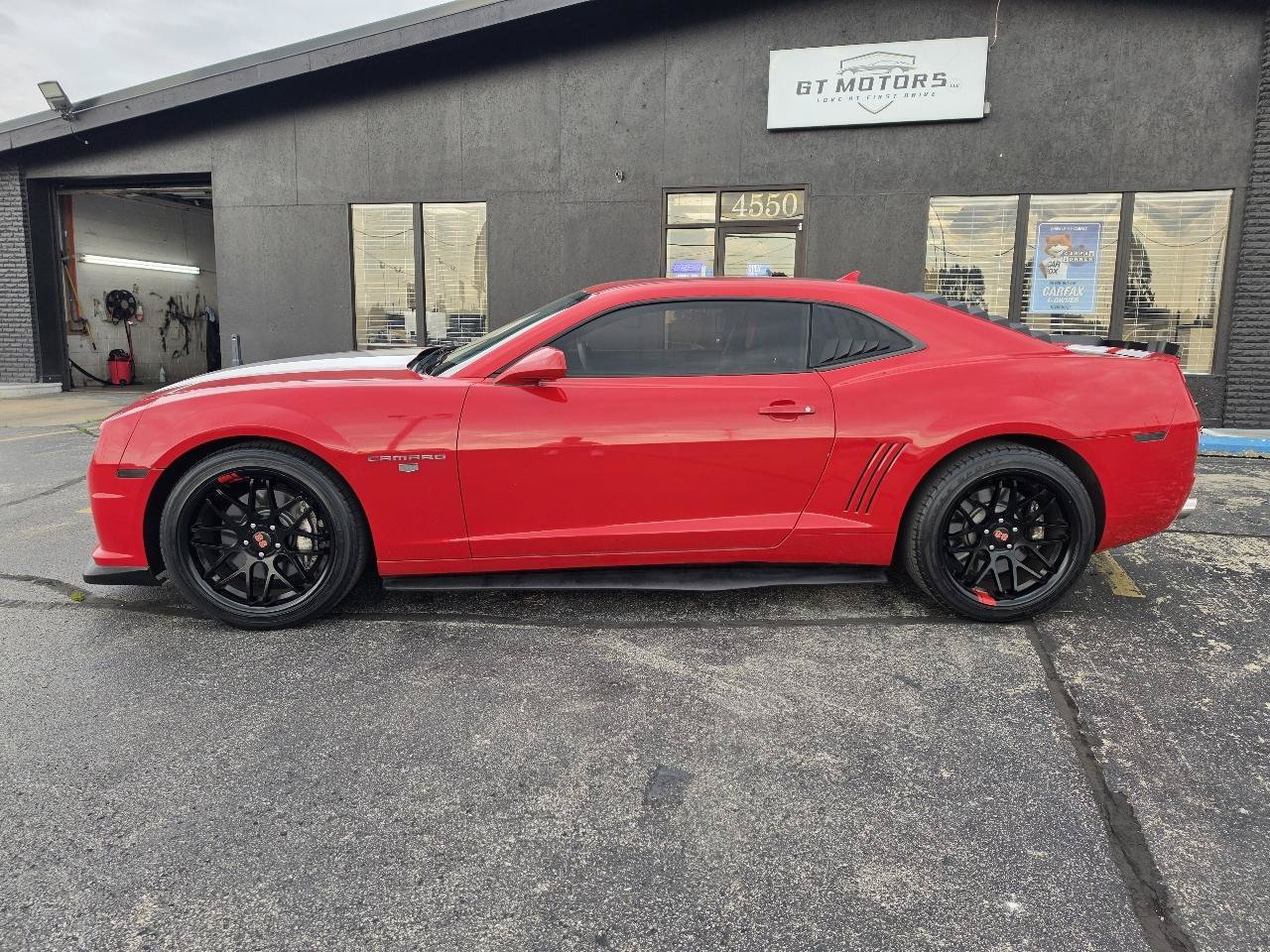 Used 2012 Chevrolet Camaro SS w/ RS Package RWD image 8