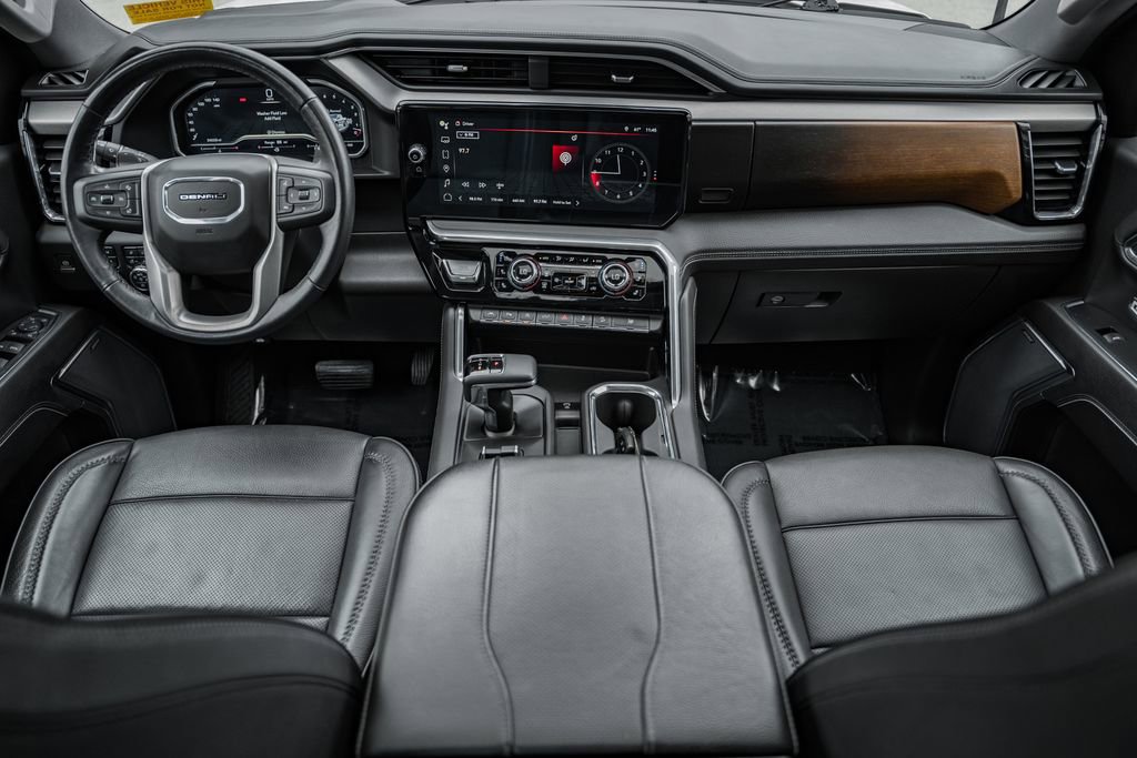 Used 2023 GMC Sierra 1500 Denali w/ Technology Package AWD/4WD image 29