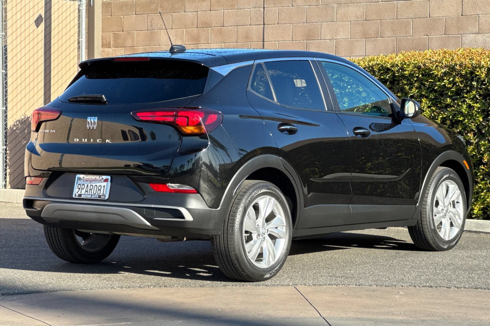 Certified 2024 Buick Encore GX Preferred FWD image 4