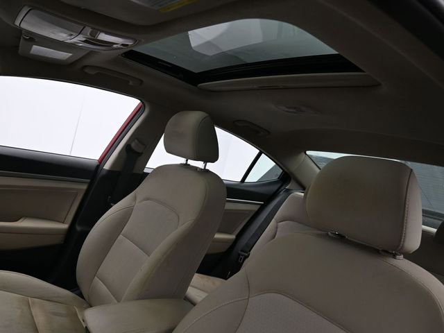 Used 2017 Hyundai Elantra Value Edition image 24