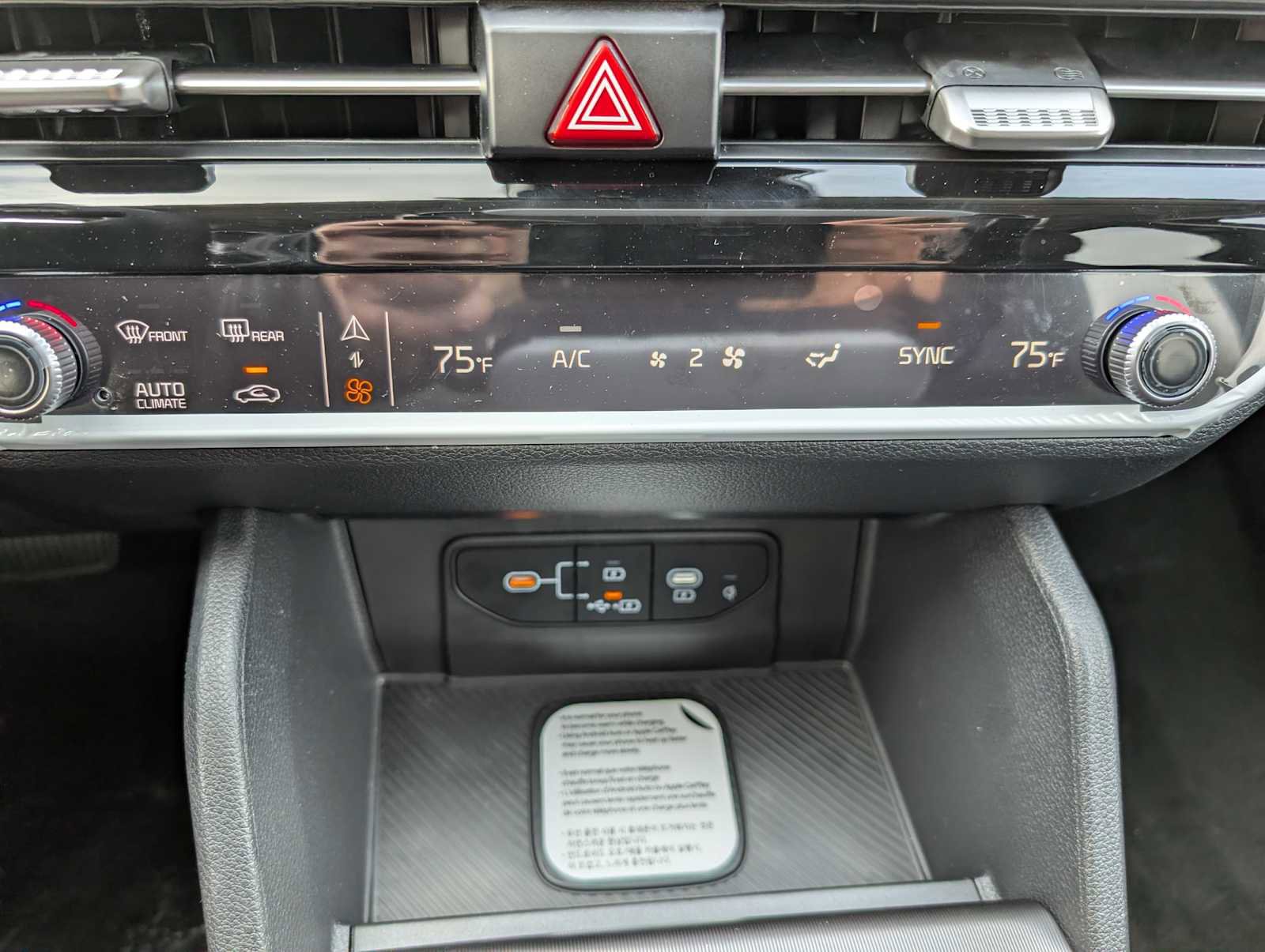 New 2026 Kia Sportage EX w/ EX Panorama Roof Package image 26