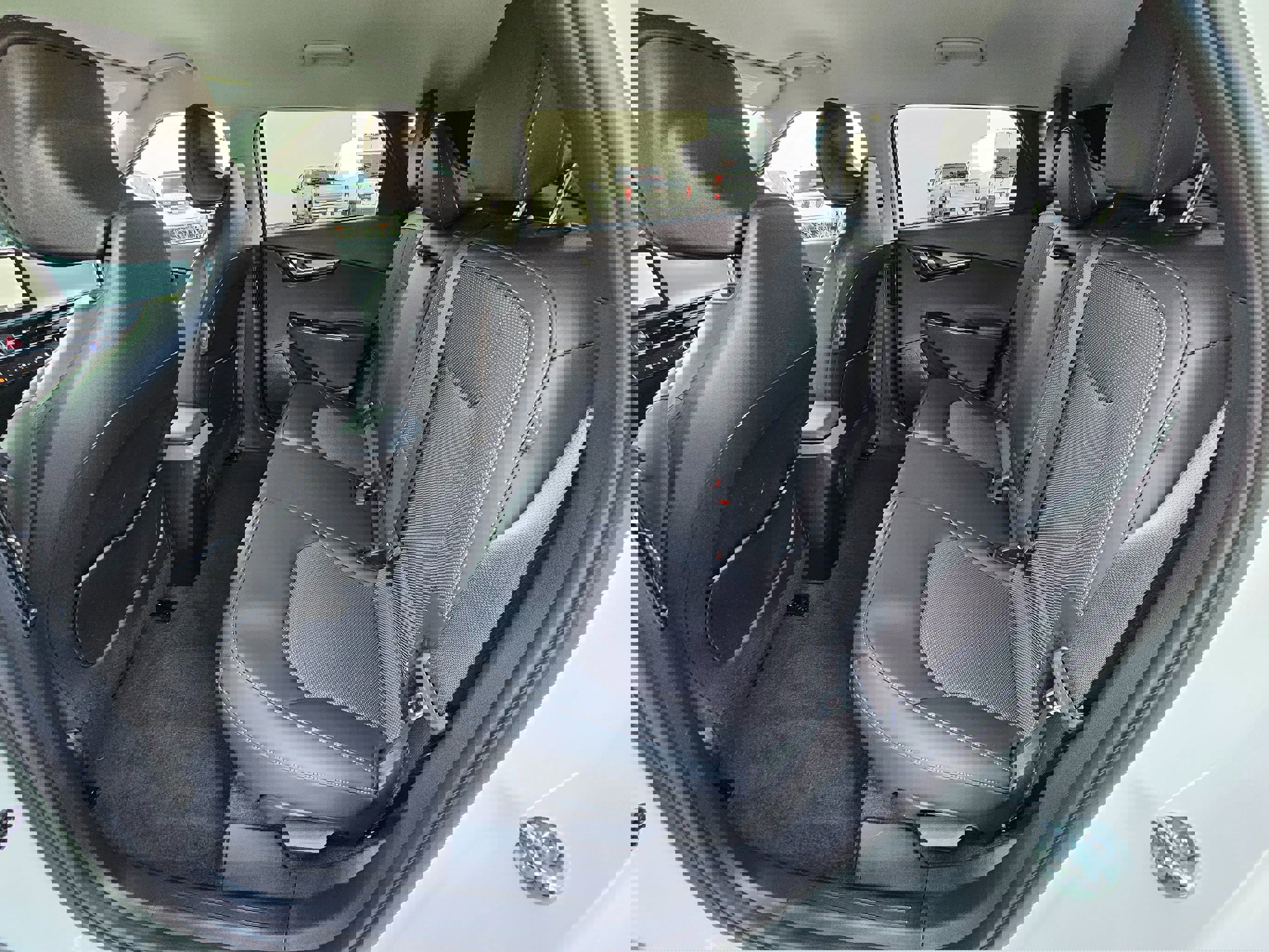 Used 2025 Kia EV6 Light image 19