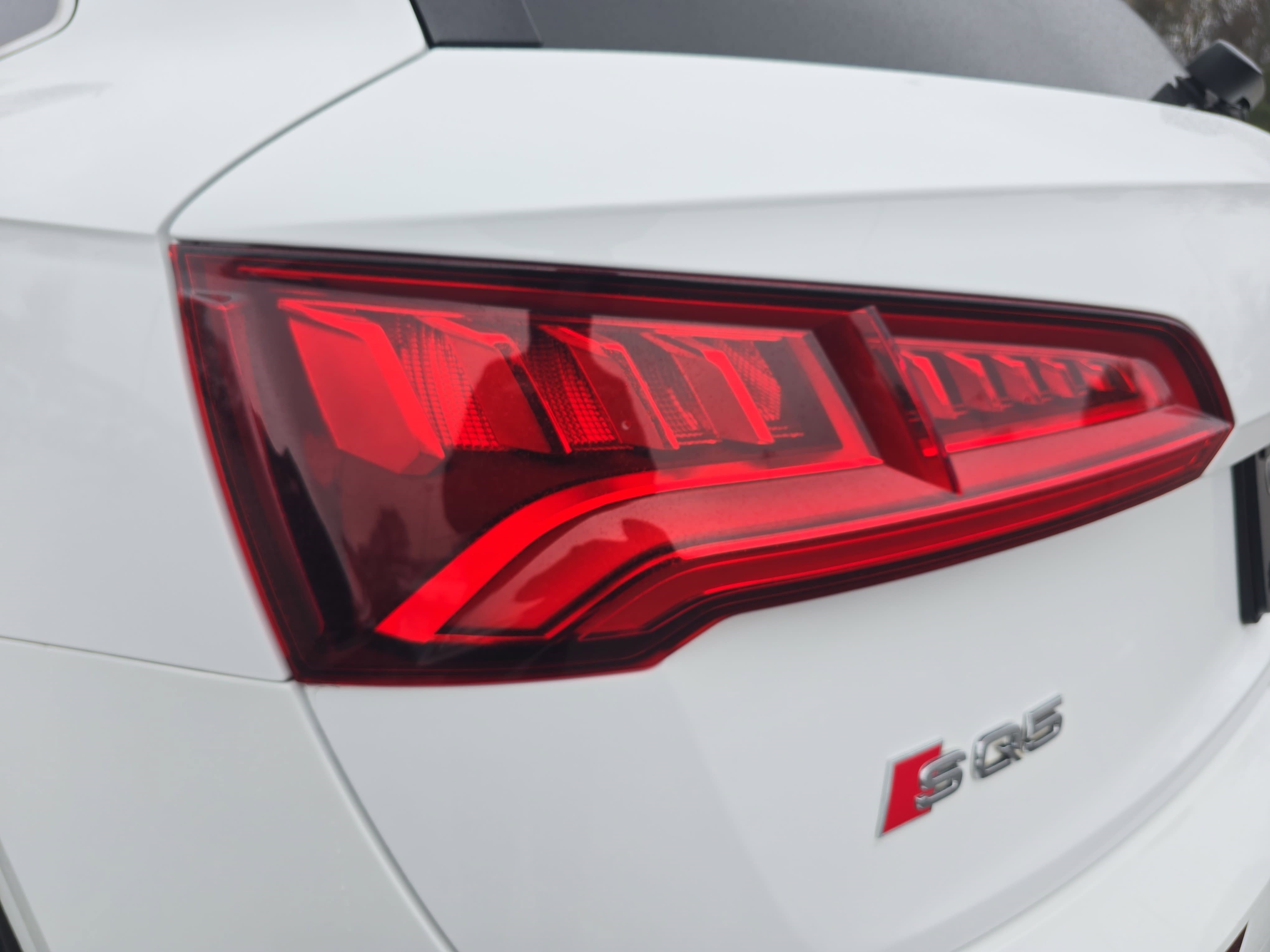 Used 2018 Audi SQ5 Premium Plus image 33