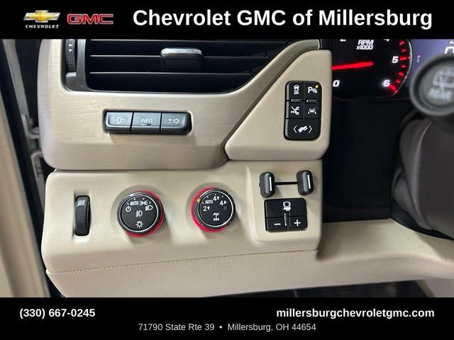 Used 2016 GMC Yukon XL Denali w/ Open Road Package AWD/4WD image 24