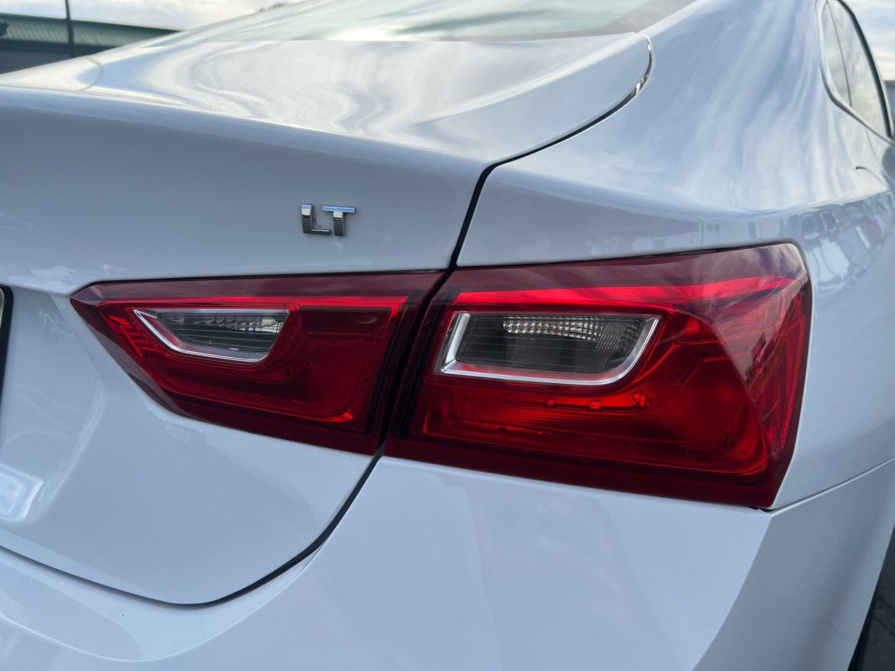 Used 2023 Chevrolet Malibu LT w/ Driver Confidence Package image 21