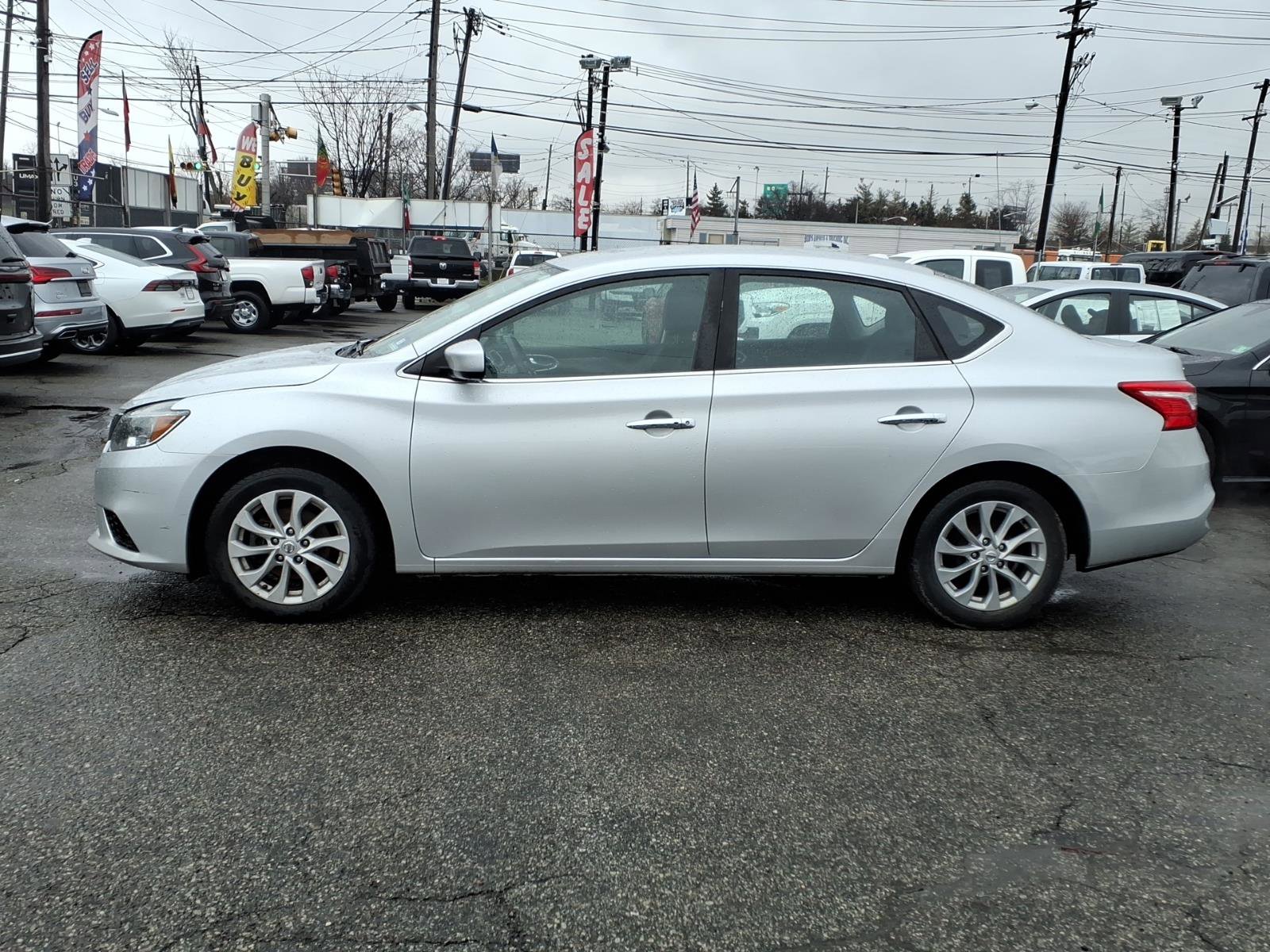 Used 2019 Nissan Sentra SV image 4