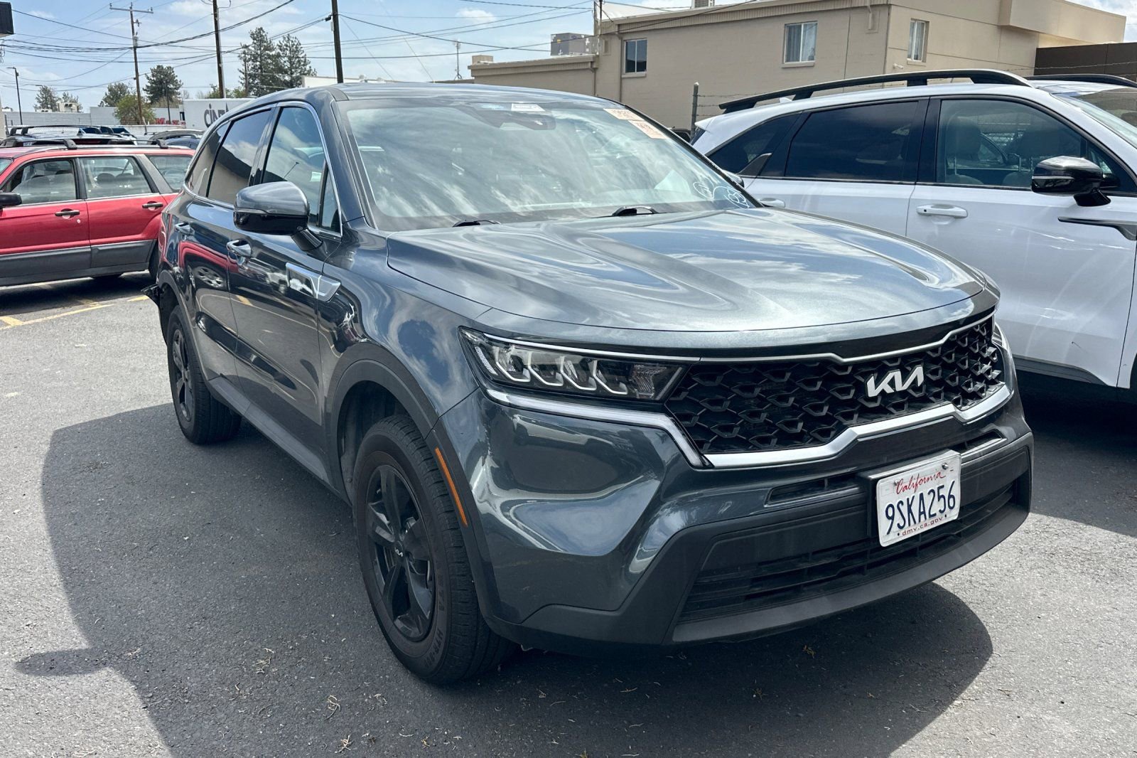 Used 2023 Kia Sorento LX AWD/4WD image 2