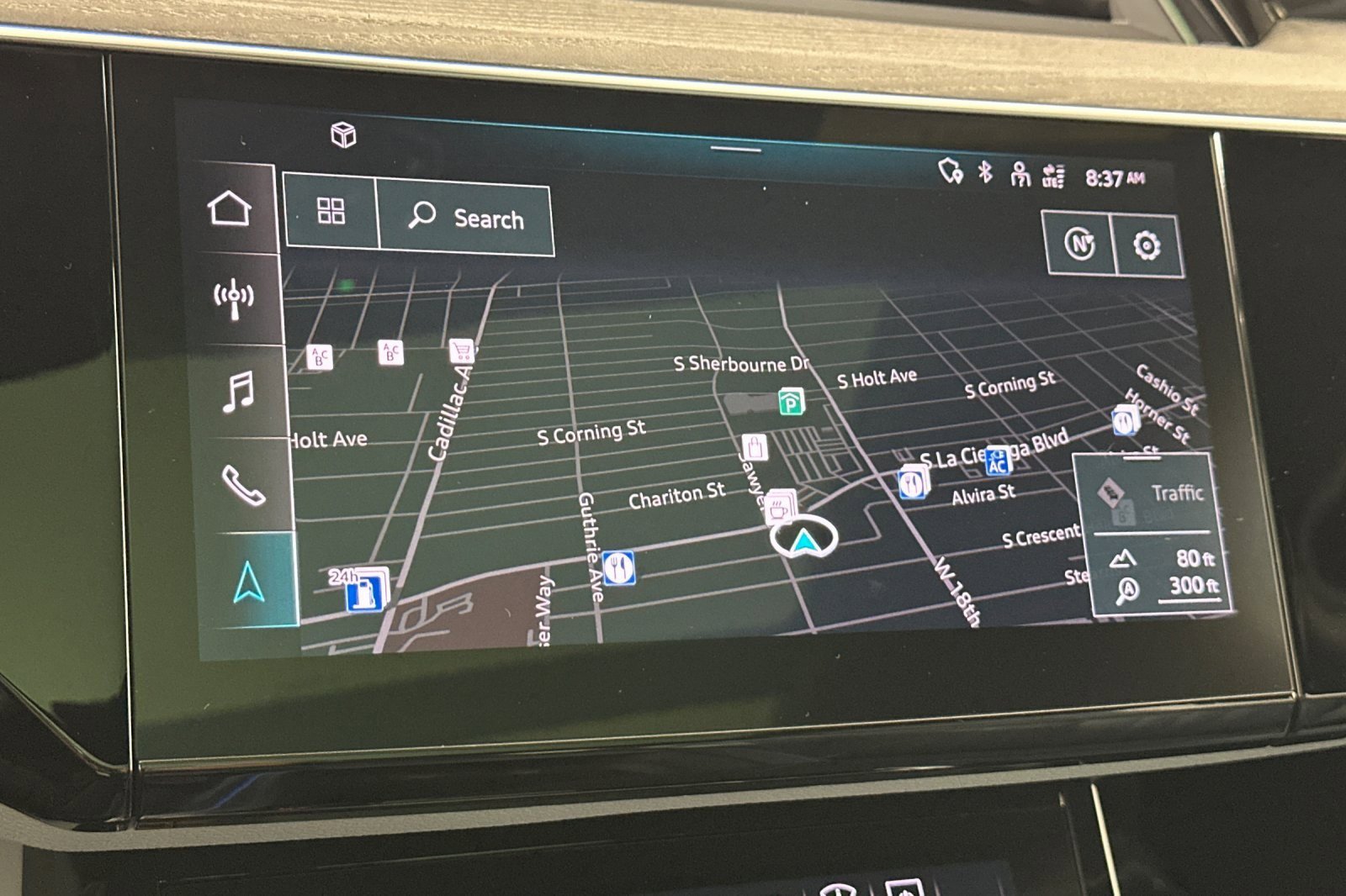 Used 2023 Audi e-tron Prestige w/ Prestige Package image 18