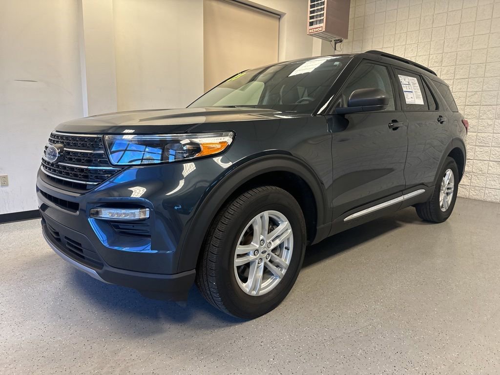 Certified 2023 Ford Explorer XLT w/ Equipment Group 202A image 34