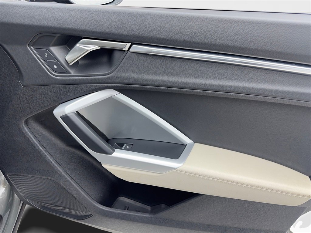 Used 2022 Audi Q3 2.0T Premium Plus image 47