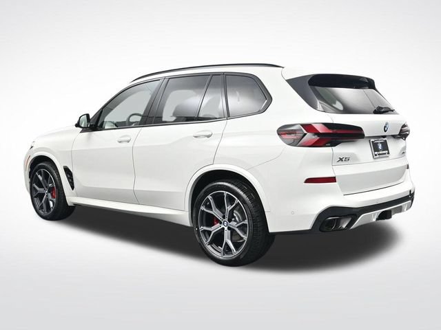 New 2026 BMW X5 xDrive40i w/ M Sport Package AWD/4WD image 7