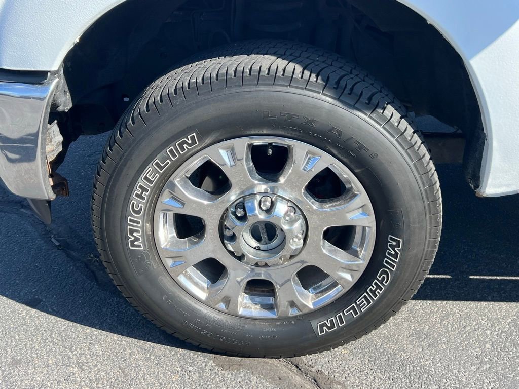 Used 2015 Ford F350 XLT AWD/4WD image 16